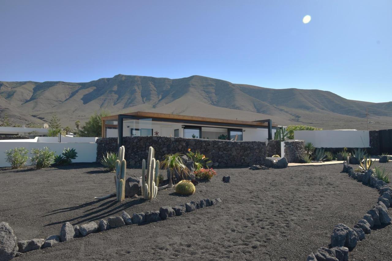 La Belle Vie Vila Famara Exterior foto