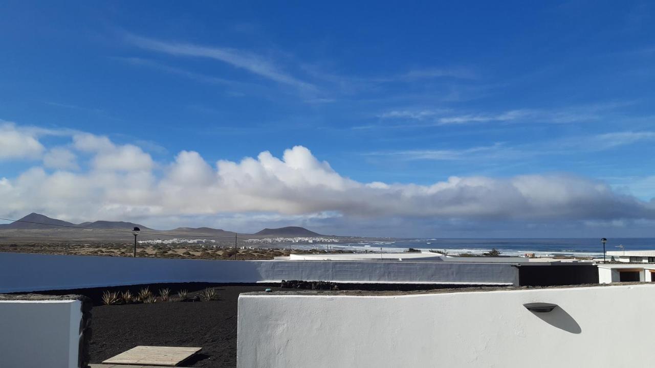 La Belle Vie Vila Famara Exterior foto