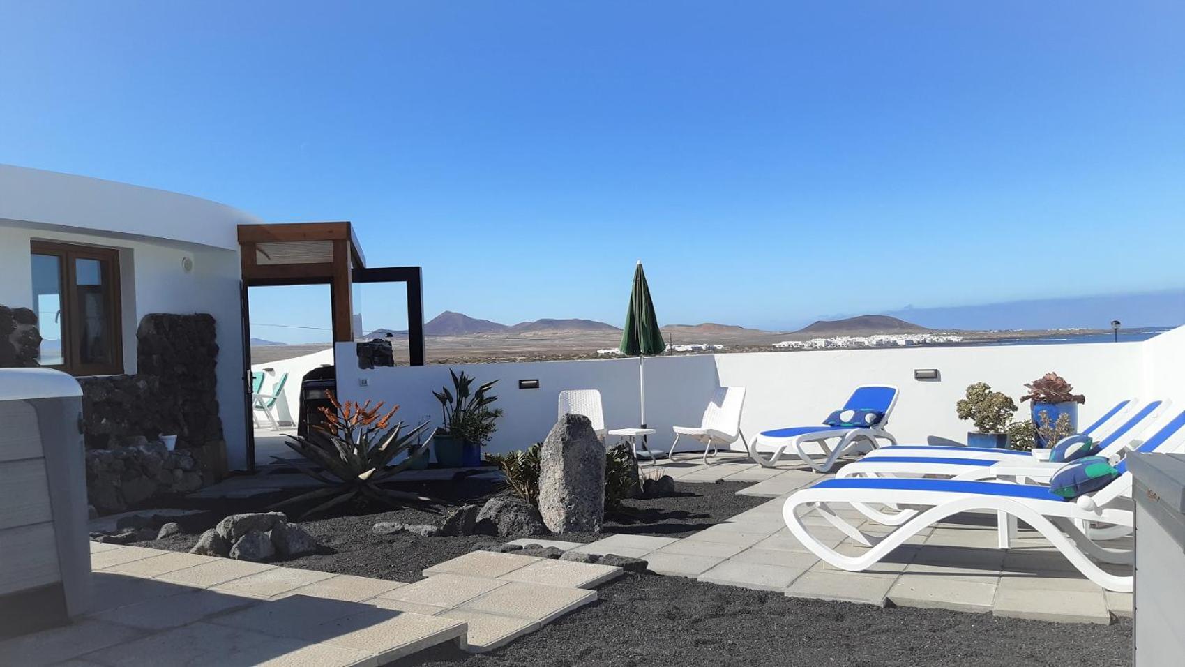 La Belle Vie Vila Famara Exterior foto